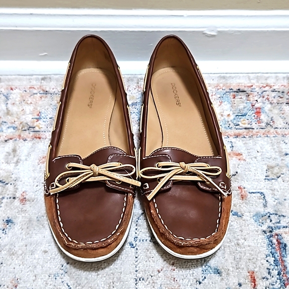 Dockers DKJENSA women's Leather Boat Shoes Loafers Versatile Shoes Size 7.5M. - Picture 2 of 4